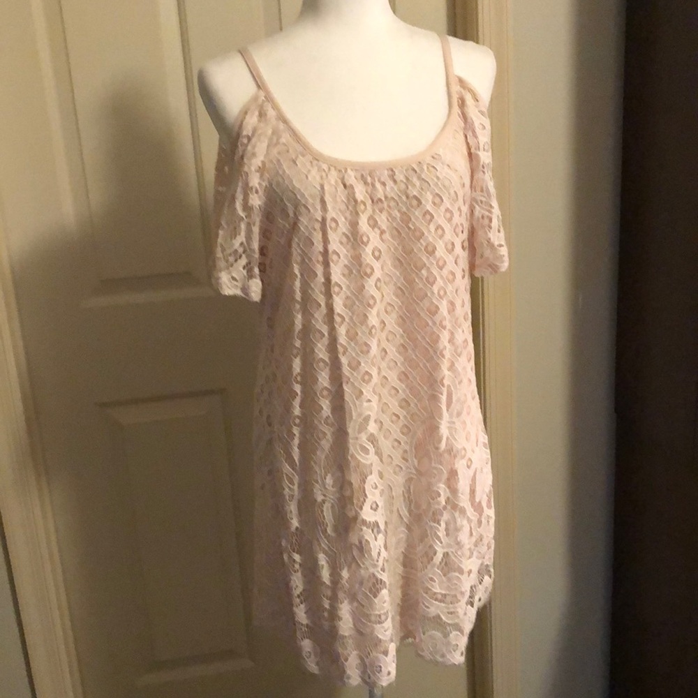 Cold shoulder lace dress